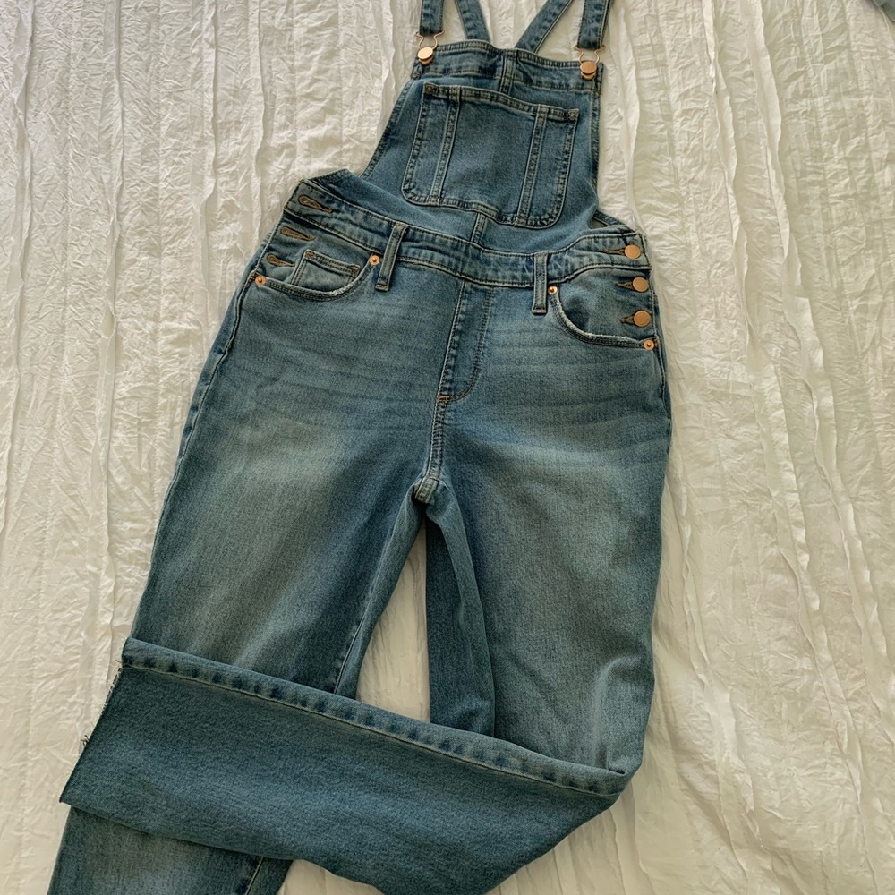 Women’s Old Navy Overalls